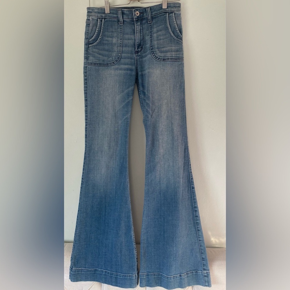 Abercrombie & Fitch Signature Collection High Rise Wide Leg Flare Denim Jeans
